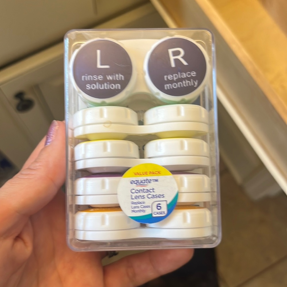 6 new contact case lenses